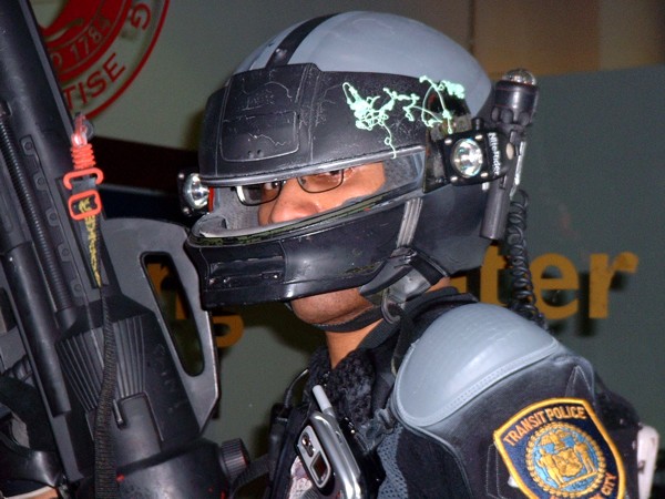D_nypd_costume_profile.jpg