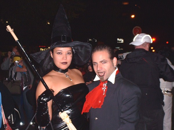 D_pvc_witch_and_vampire.jpg