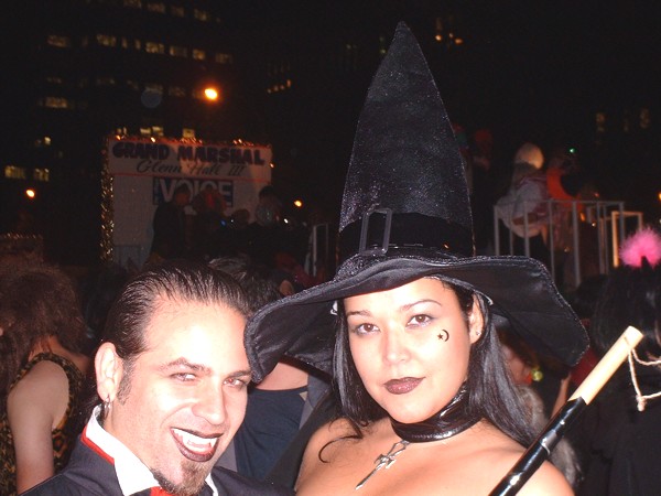 D_pvc_witch_and_vampire_closeup.jpg