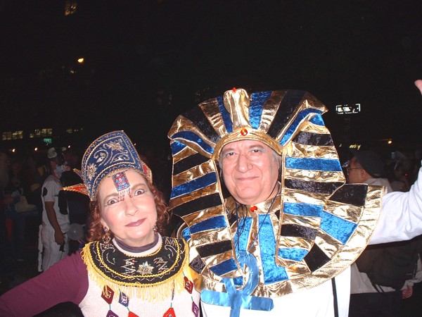 D_pharoah_and_wife.jpg