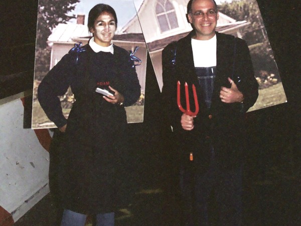 F_american_gothic_tall.jpg