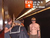Filename : D_icarus_subway_arms_down.jpg
Filesize : 89KB
Dimensions : 600x450
Date added : Oct 03, 2005 D_icarus_subway_arms_down.jpg